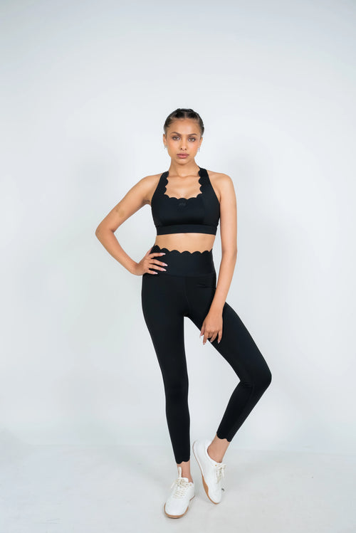 Soi sculpt core set premium activewear front view
